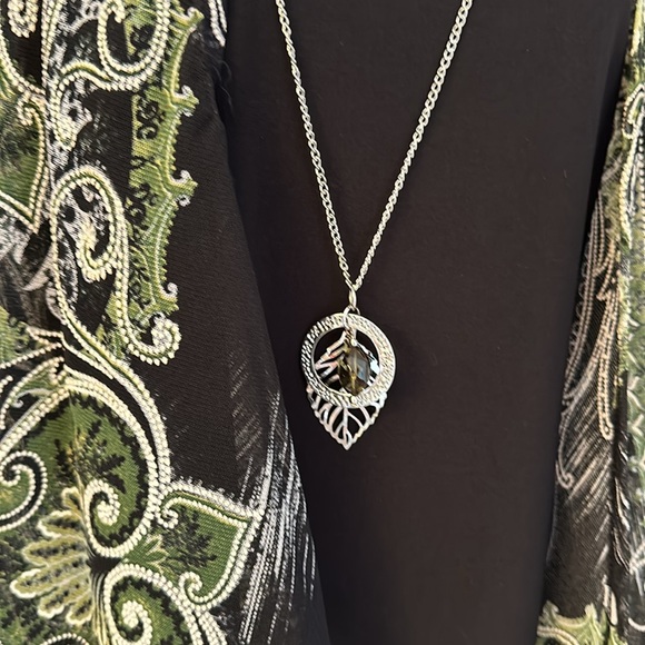 Women's Open-Front High-Low Jacket & Necklace Dress - Picture 4 of 6